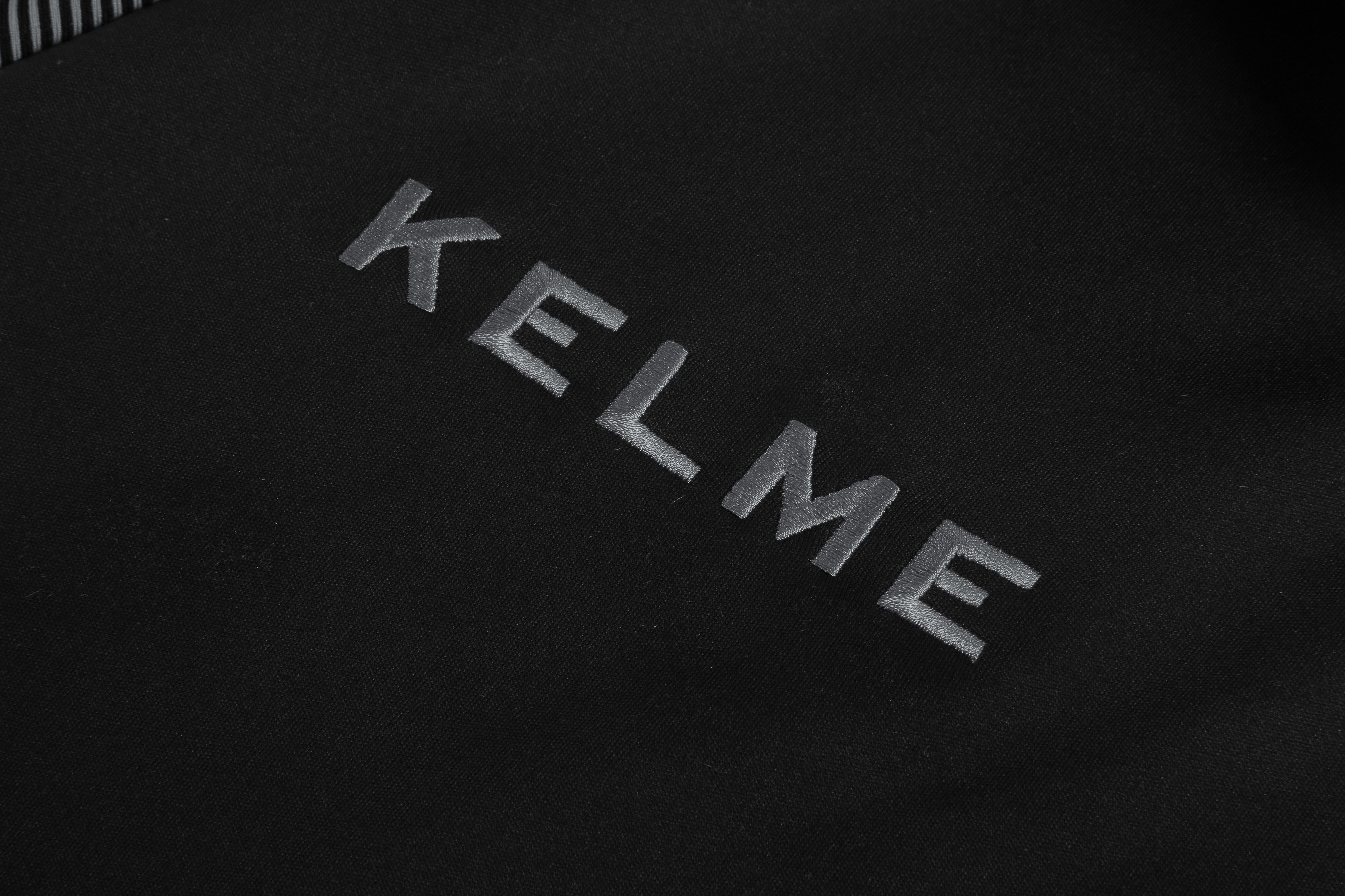 CHAQUETA MONTES NEGRO