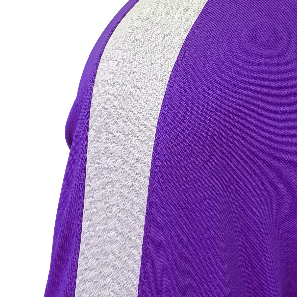 CAMISETA GLOBAL MORADO